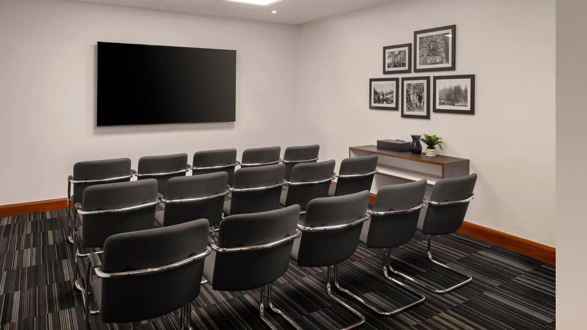 Holiday Inn London-Bexley By Ihg 4*, Бексли Великобритания